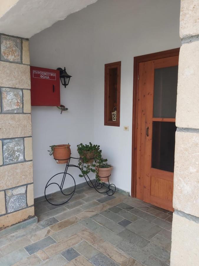 Hotel Voula Pansion Kardhamili Esterno foto