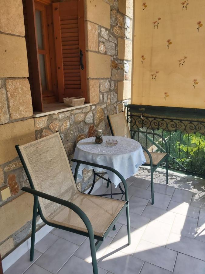 Hotel Voula Pansion Kardhamili Esterno foto