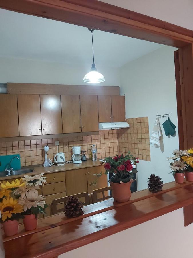 Hotel Voula Pansion Kardhamili Esterno foto